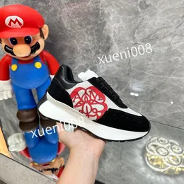 2023new Casual Shoes Designer Men Women Shoe Strawberry Wave Mouth Tiger Web Print Vintage Trainer Man Woman Variety of Styles