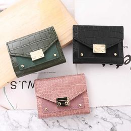 Wallets Short Wallet Female 2022 New Trendy Korean Version of The Forest Buckle Small Wallet Fashion odile Pattern Coin Purse G230327