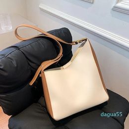 Evening Bags Retro Solid Soft Pu Leather Shouler For Women 2023 Simple Bucket Bag Female Handbag Tote Wide Strap Design Shopper