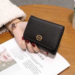 2023Wallets Three-fold Short Wallet Women Genuine Leather Purses Soft First Layer Cowhide Billfold With Brand Design Ladies Card Holder G230327