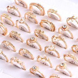 Band Rings 10PcsLot Fashion Heart Love Microinlaid Colourful Crystal Finger Ring Jewellery For Women Mix Style Wedding Engagement Party Gift Z0327