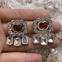 Donne Designer Double g Stud Luxury Geometric Crystal Orecchini a forma di cuore per Lady Party hot Golden christmas new pattern