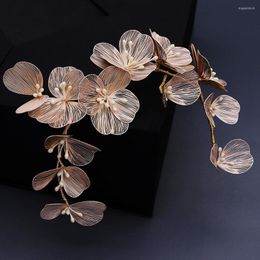 Headpieces Korean Aesthetic Golden Silk Petal Headband Bride Wedding Headdress Pearl Handmade Xiuhe Dress Plate Hair Accessories