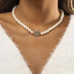 Chains Jewellery Vintage Hand-Woven Imitation Pearl Clavicle Chain Baroque Round Bead Pig Nose Buckle Necklace