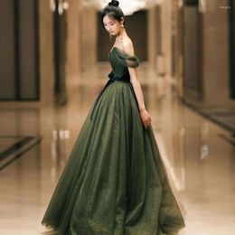 Runway Dresses Vintage Dark Green Celebrity Off Shoulder Ribbon Sequined Zipper Strapless Women Prom Wedding Bridal Ball Evening Gowns