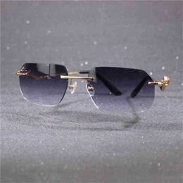 Top Luxury Designer Sunglasses 20% Off Panther for Men Women Frame Decoration Accessories Fashion Show Eyewear Oculos