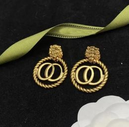 2023 new Dangle earrings fashion luxury brand designer classic vintage brass lion head wedding party christmas valentines day boutique jewelry with box