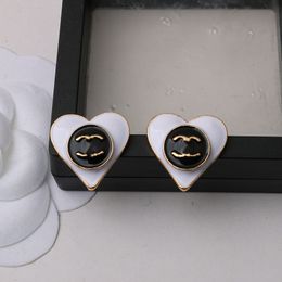 23ss 2Style Luxury Brand Designers Letters Ear Stud Black White Heart 18K Gold Plated 925 Silver Geometric Women Circle Crystal Rhinestone Metal Earring Jewerlry