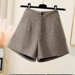 Women's Shorts 2023 Autumn Winter Wool Women Korean High Waist Plaid Wide Leg Short Pants Femme Casual Loose Boots Breechcloth OuterWear