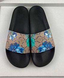 designer new womens mnes Slippers Pantoufle Floral Wolf Tiger Embroidery fashion brand Slides Summer Outdoor House Beach mens womens Sliders