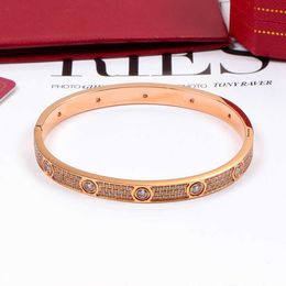 Designer bracelet Carti love bangle Luxurious Full Diamond Star Buckle Bracelet 18K Titanium Steel Eternal Couple Handicraft Women's Colourless