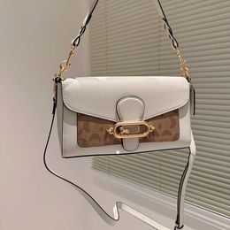 HOT Classic Letter Designer Bag Coabag Cloudy Shoulder Bag Women Quality Messenger Bag C-letter Retro Hardware Leather Designers Handbags Fashion Purse 230302
