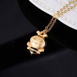 Pendant Necklaces Little Bee Drop Glaze Plated With 24K Sand Gold Yellow Small Animal Personality Fashion Collar Chain Jewellery