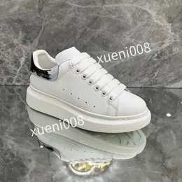 Hot designer Casual shoes womens leather lace-up sneaker cowhide fashion lady Flat designer Running Letters woman shoe platform men gym sneakers