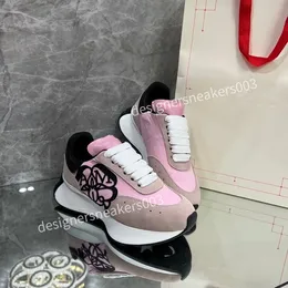 top Designer Sneakers Black White Pink Grey Men Womens sport shoes Womens Boots Platform Shoes Speed2023