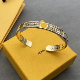 Elegant Luxury Bracelet Stainless Steel Golden Bracelet Inlaid Rhinestone Letters Jewelry Designer Sense Women Gift Open Hard Bracelet