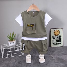 Clothing Sets Childrens Cotton Summer Apparel Infant Panel Work Tshirt Shorts Pants 2 PiecesSet Infant Track and Field Wear 05 Years 230329