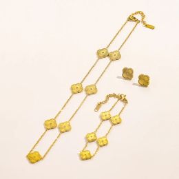 Luxo Coloque de trevo de luxo Charme de flores de charme de bracelete Jóias de brinco conjunto para mulheres Presente