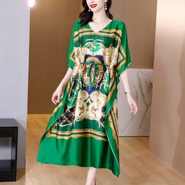 Casual Dresses Loose Green Floral Silk Vintage Maxi Dress Spring Summer High Street Bat Sleeve Elegant Long Dress Women Fashion Vestidos 230329