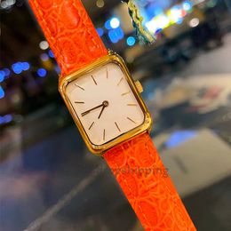 Женщины смотрят автоматическое Quartz Watch Элегантное платье минималистские повседневные часы с коробкой прямоугольник кожаный ремень часов