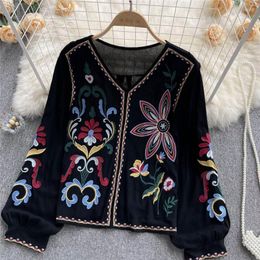 Women's Blouses 2023 Fashion Bohemian Clothing For Women Tops Designer Floral Embrodiery Vintage Loose Blusa Mujer