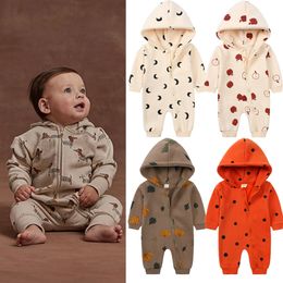 Newborn Baby Hooded Romper Cartoon Printed Zipper Fleece Thick Jumpsuit Spring Autumn Infant Toddler Long Sleeve Bodysuit Clothing M4283