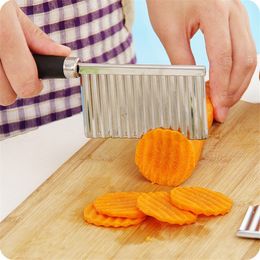 Vegetable Tools Stainless Steel Potato Wavy Cutter Potato Chip Slicer Dough Vegetable Fruit Chopper French Fry Maker Potato Cutter Kitchen Tool