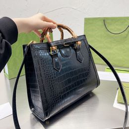 Designer Handbags Shoulder Bags Tote Bag Double G Luxury Crocodile Leather Purses Shiny Antique Gold Toned Hardware