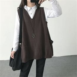 Women's Vests Loose Thin Large Size Fat mm100kg Sweater Coat Women's Knitted Tank Top Korean V-neck Shoulder ZY5126 230329