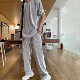 Men's Tracksuits 1 Set Popular Top Pants Ice Silk Top Trouseres Solid Color Stretchy Washable Outfit Super Soft W0329