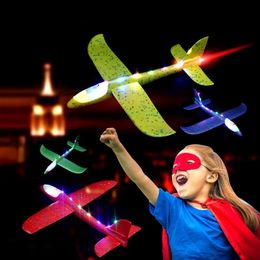 ElectricRC Aircraft 610 pieces foam glider airplane hand throwing toys 48CM LED flight mode endoscope airplane children outdoor sports model airplane 230329