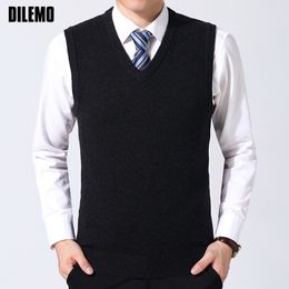 Men's Vests Fashion Brand Sweater Man Pullovers Vest Slim Fit Jumpers Knitwear Sleeveless Winter Korean Style Casual Clothing Men 230329