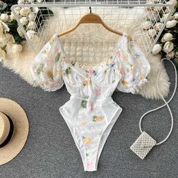 Nxy Women Lace Floral Print Bodysuits Short Sleeves Transparent Inside wear Rompers Ladies Backless Beach Sexy Palysuits 230328
