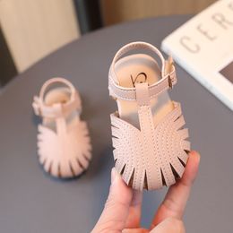 First Walkers Pink Baby Girl Toe Wrapped Summer Sandals Casual Hook and Loop Lovely Princess Roman Shoes Simple Baby First Walking Shoe 230330