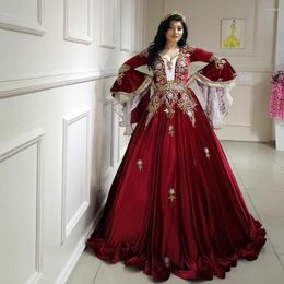 Party Dresses Luxury Beading Burgundy Velvet Evening Flare Sleeves Moroccan Kaftan Prom Gowns Long Arabic Dubai Bride Dress