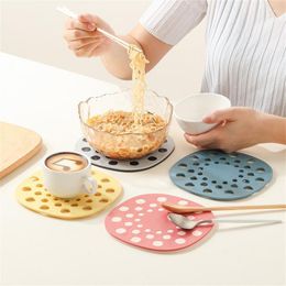 Table Mats Household Double-sided Non-slip Heat Insulation Mat Anti-scalding Color Contrast Sand Pot Detachable Resistant Padded