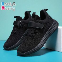 Athletic Outdoor Lightweight Kids Casual Shoes Breathable Children Sneakers Autumn Tennis Boys Shoes Black White Non-Slip Girls Sneakers Fashion W0329