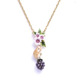 Pendant Necklaces Cute Little 3D Vole With Pearl Raspberries Have Flowers And Green Leaves Enamel Field Mouse Necklace