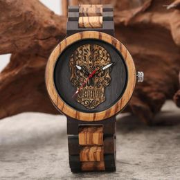 Wristwatches Vintage Art Handcrafts Embossed Skull Design Watch For Men Mixed Adjustable Full Wood Band Steampunk Quartz Analogue Clock