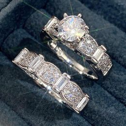 Cluster Rings Huitan 2023 Trend Women's Luxury Fashion Engagement Wedding Bands Accessories High Quality Brilliant CZ Jewellery Party