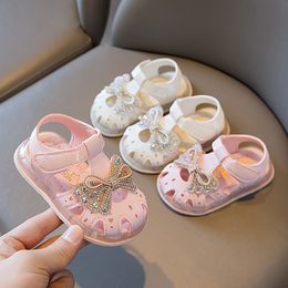 First Walkers Baby Girls Mary Jane Shoes Pearl Bow Knot Toddler Girls' Sandals Non slip PU Baby Shoes 1-4T Girls' Garden Shoes Pink Shoes 230330