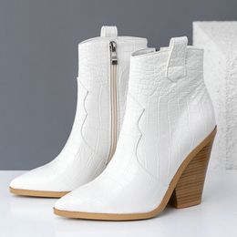 Botlar Marka Tasarım Ayak Bileği Kadınlar PU Deri Kama Yüksek Topuklu Batı Batı Noktalı Ayak Parmeri Moda Sonbahar Kış Kadın Ayakkabıları 230330