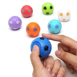 Kids Fingertip Spinning Ball Toys 3.5cm Mini Soccer Spinning Football Top Toy Fidget Spinners Stress Relieve Toys Antistress Fidget S2019