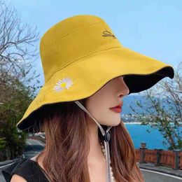 HBP Brim Hats Korean Version Wide of Double-sided Small Daisy Fisherman Hat for Women to Cover Fe and Tide in Summer P230327