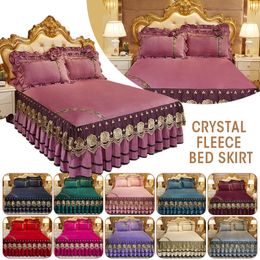 Bed Skirt Luxury Super Soft Crystal Velvet Lace Ruffled Bedding Ski Mat Cover Bedding Without Pillowcase 230330