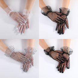 Summer Short Gloves Breathable Thin Outdoor Driving UV Protection Bridal Lace Dot Gloves Wedding Dress Accessories Ladies Girls Sexy Prom Party Full Finger Gloves