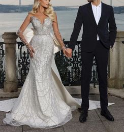 Sparkly Mermaid Wedding Dresses Long Sleeves V Neck Appliques Sequins Beaded Ruffles Satin Bow Knot 3D Lace Floor Length Bridal Gowns Custom Made abiti da sposa