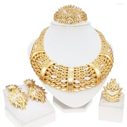 Necklace Earrings Set Women Jewelry Gold Silver Embellishment Plated Round Cutout Pendant Nigerian Wedding Style Fashion Refinement