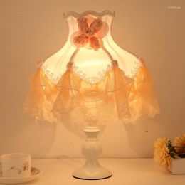Table Lamps Bedroom Lamp Bedside European Simple Creative Romantic Girl Home Decoration Night Light LB121218
