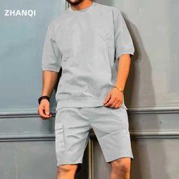Men's Tracksuits 2022 Summer Men'S Sports Suit Work Clothes Multi-Pocket Five-Piece Pants Casual Beach Short-Sleeved Shorts W0322